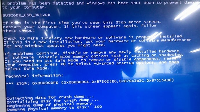 Blue Screen by BUGCODE_USB_DRIVER