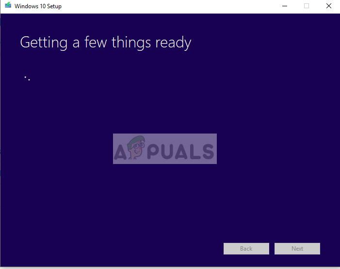Initializing Media Creation Tool in Windows 10