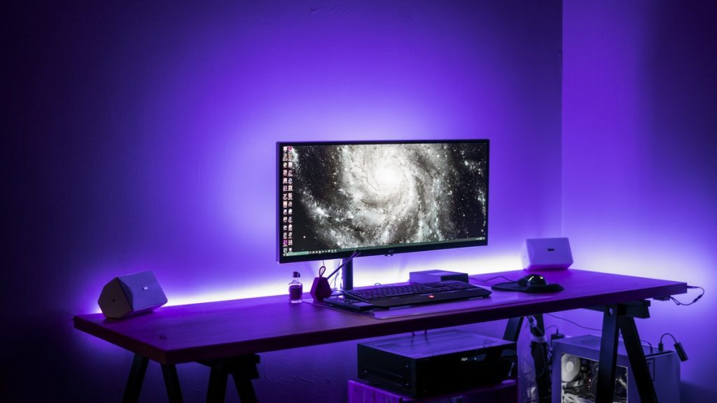 Perfect Lighting Solution For Your Pc, Best Light For Desktop Computer
