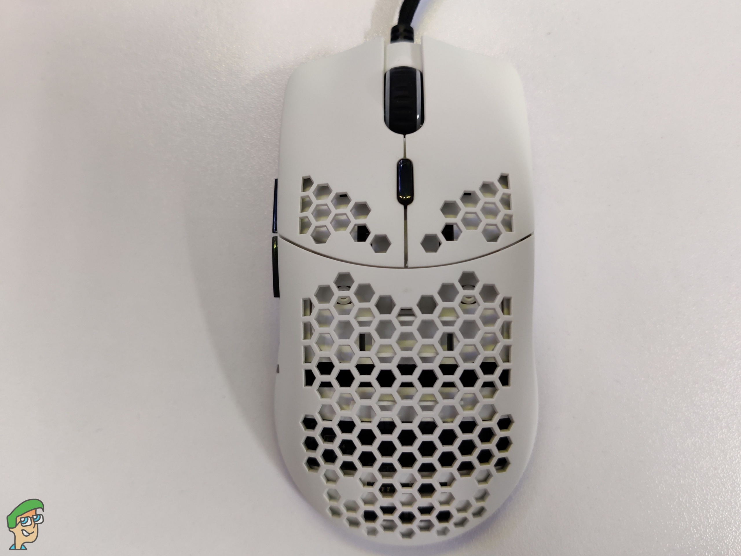 Ajazz AJ390 Lightweight Gaming Mouse Review
