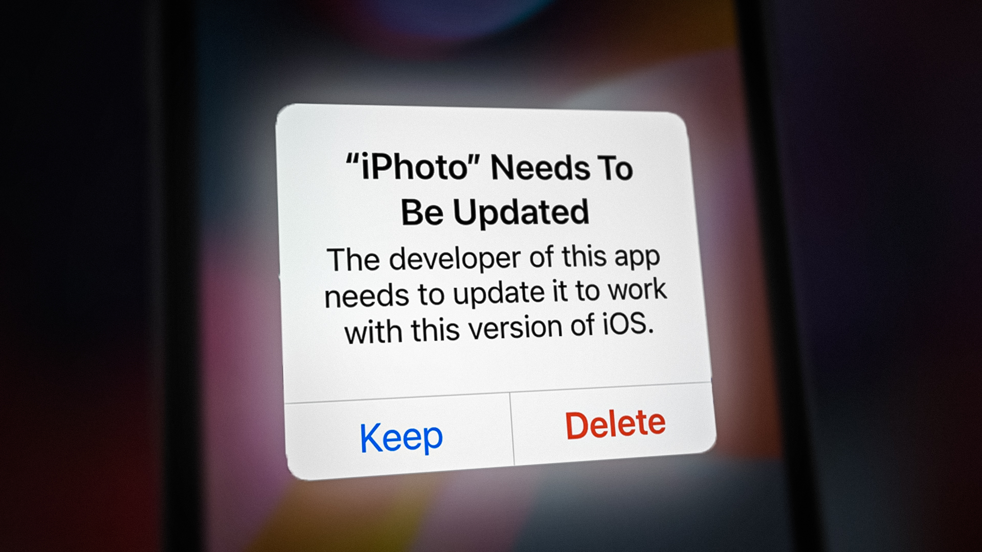 iPhoto Needs to be Updated on iOS Devices