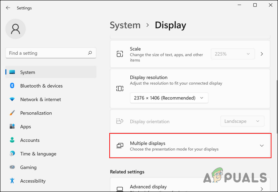 Expand the Multiple displays option