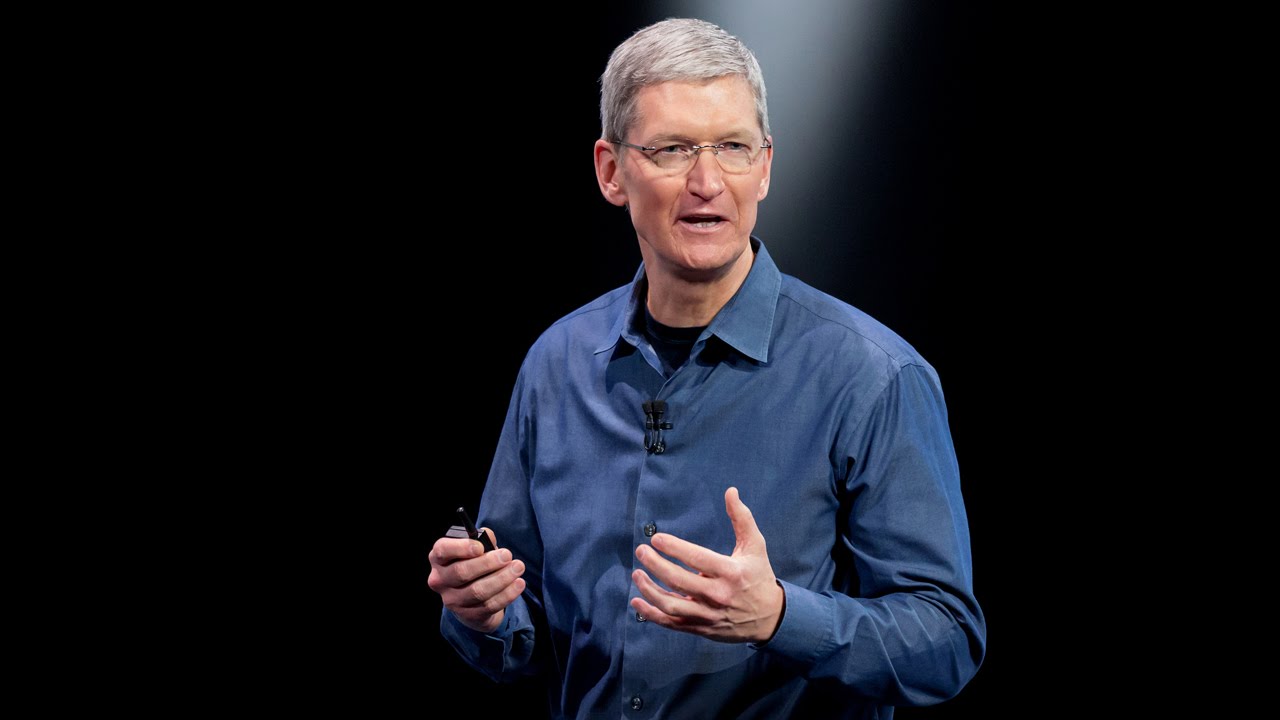 Apple CEO Tim Cook Says He Uses ChatGPT All The Time