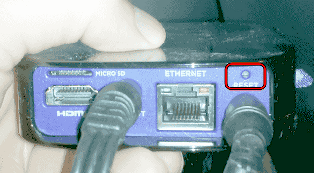 Reset the Roku Device Through the Reset Button