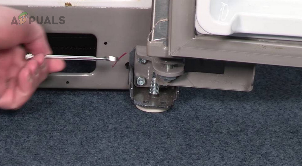 Level the Samsung Refrigerator