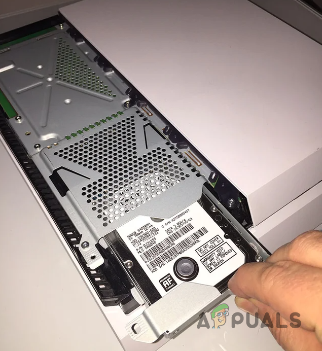 Removing HDD Mounting Bracket