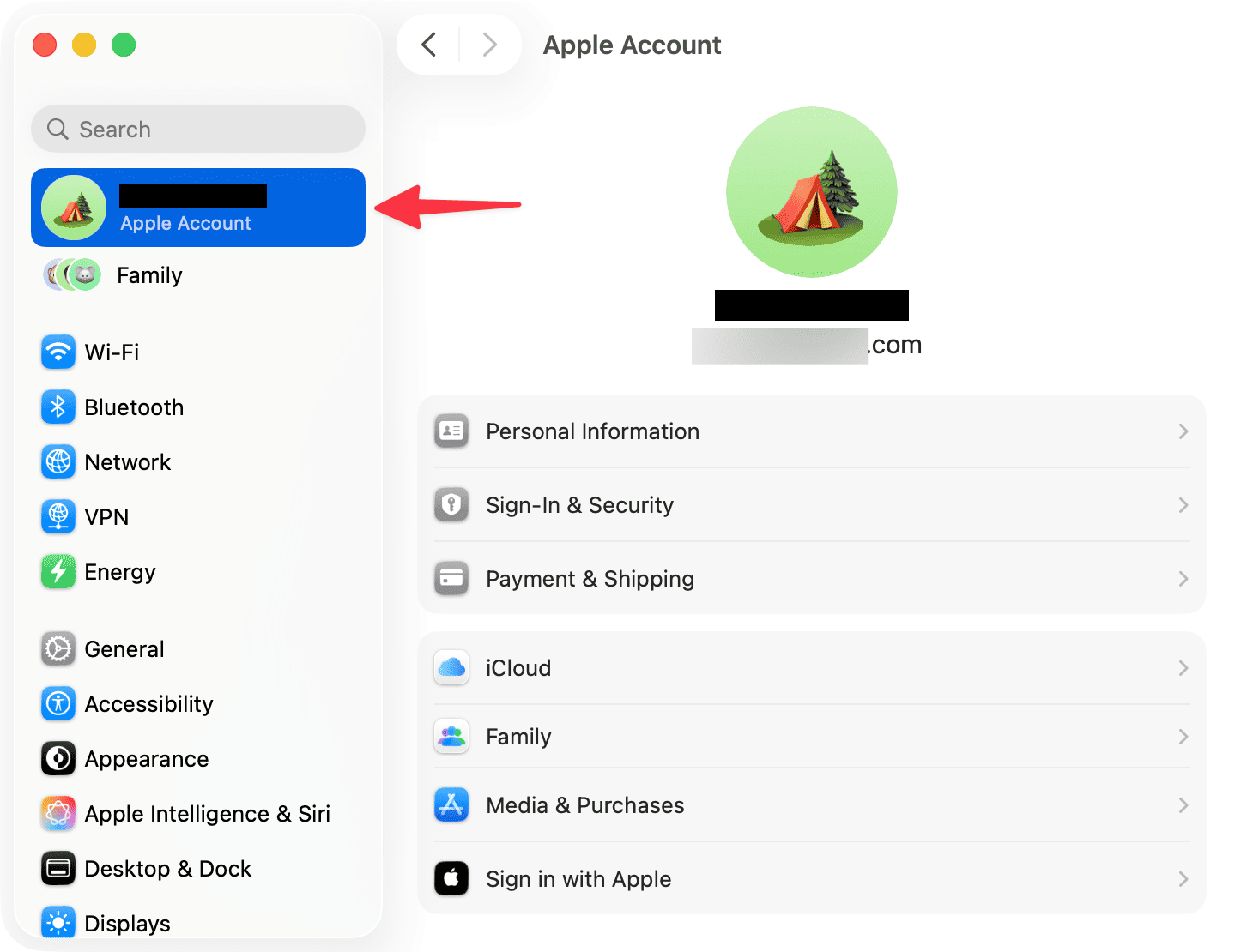 An iPhone and a Mac side by side where copied text on one device does not paste on the other.