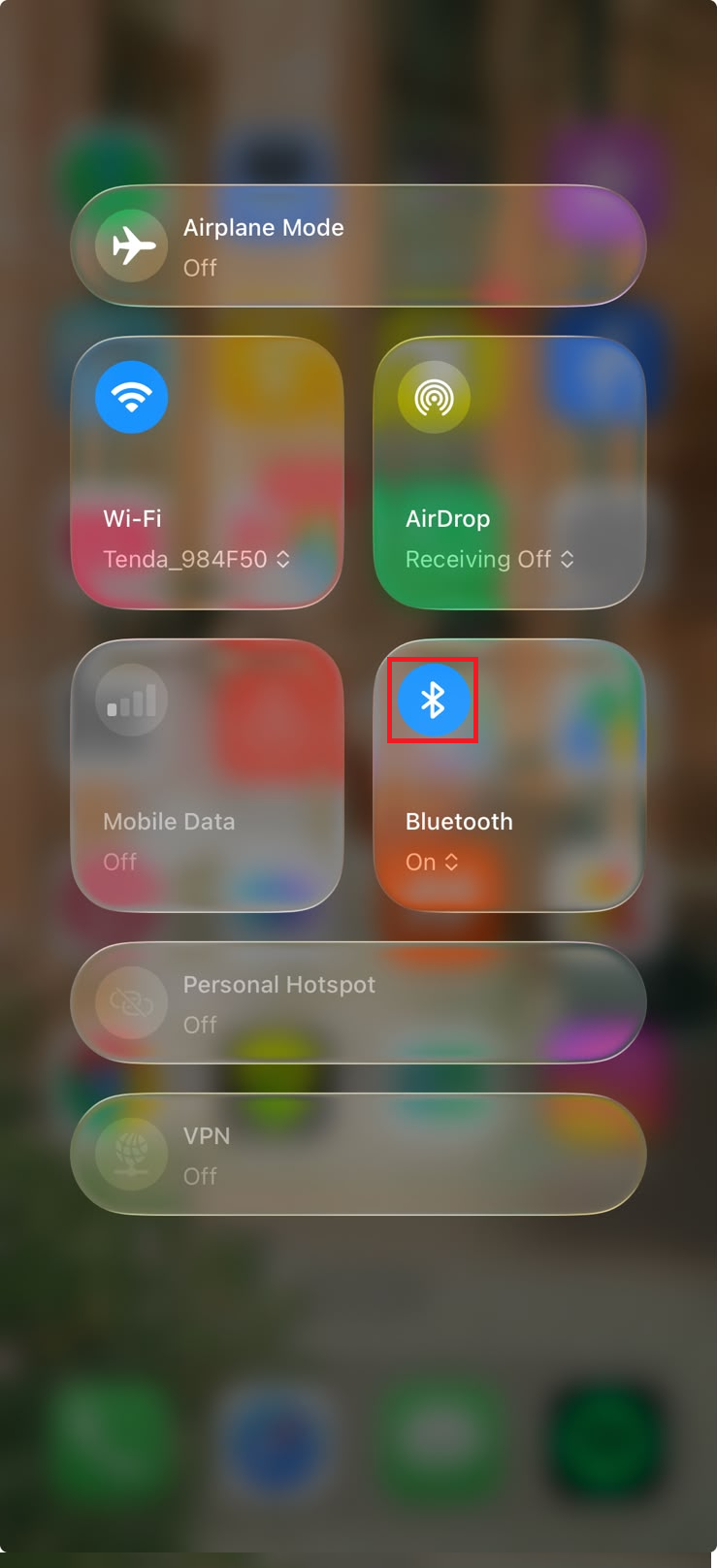 Windows settings checking that Phone Link can run in the background and that battery saver is not blocking notifications.